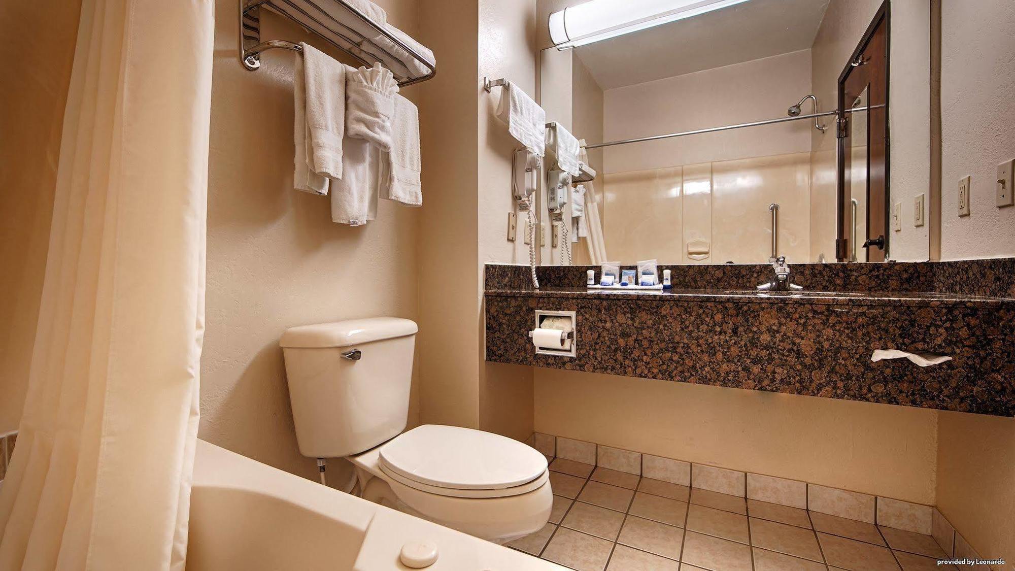 Surestay Plus By Best Western Edmond Luaran gambar